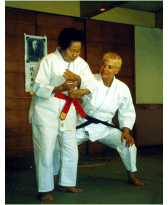 Frances Glaze and Keiko Fukuda Shihan demonstrating Goshin-jutsu